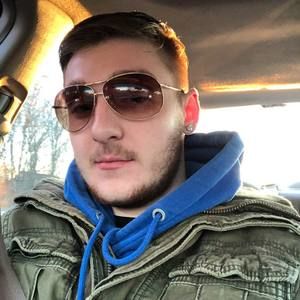 Meet your Posher, Justin